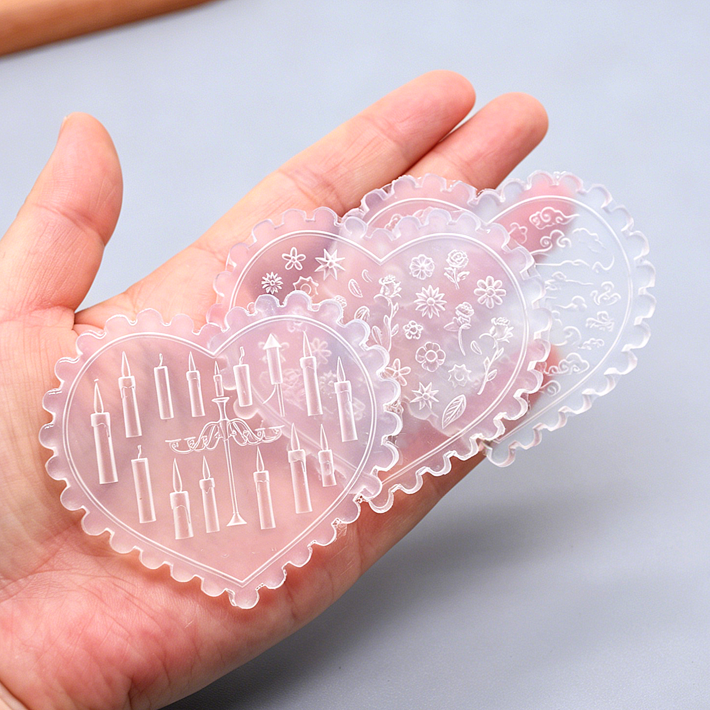 Mini Silicone Mold, Flower Clo - مراجعة Resin Art Design وسعره
