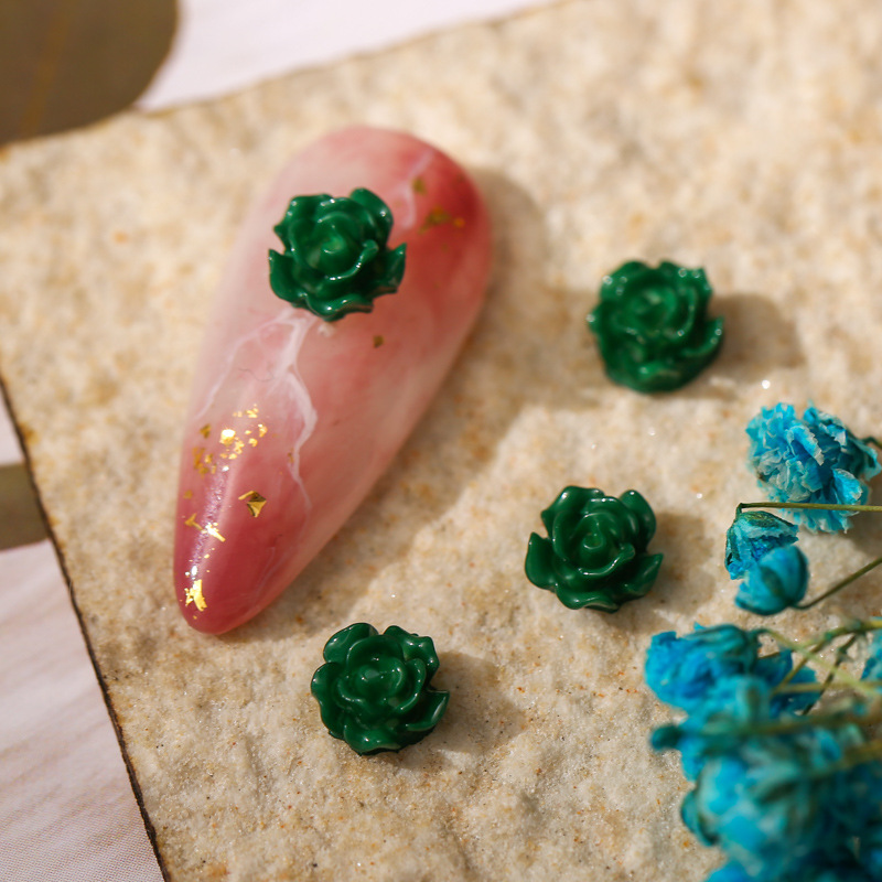 50PCS 6/8/10MM White Rose Flow - مراجعة Resin Art Rose Petals وسعره