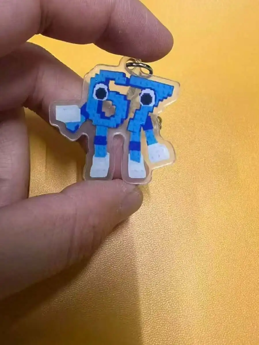 2D Pixel Art Number 67 Keychai - مراجعة Resin Art A Keychain وسعره
