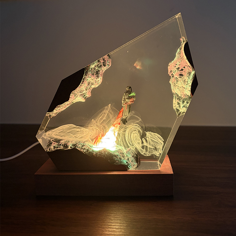 Sci-fi Anime Figure Organism R - مراجعة Resin Art Light وسعره