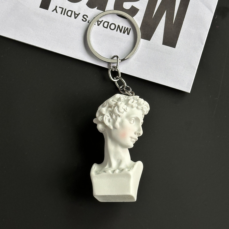 Mini Plaster Statue Key Chain, - مراجعة Resin Art A Keychain وسعره
